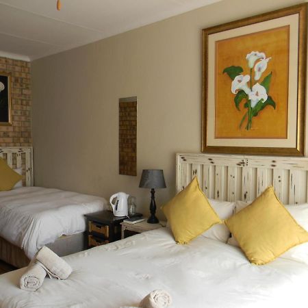 Ridderspoor Guesthouse Middelburg  Exteriör bild