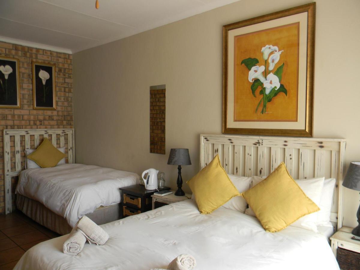 Ridderspoor Guesthouse Middelburg  Exteriör bild